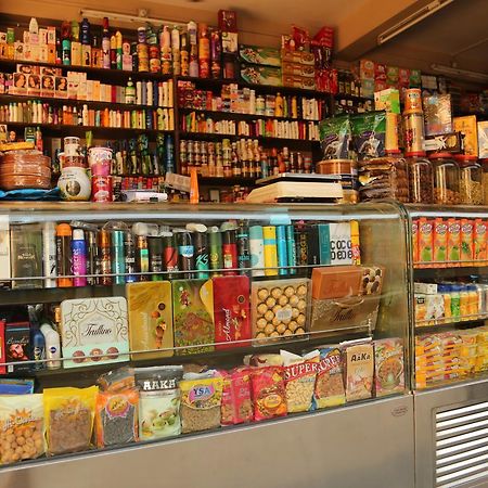 Hotel Heena Plaza Ābu Road 외부 사진