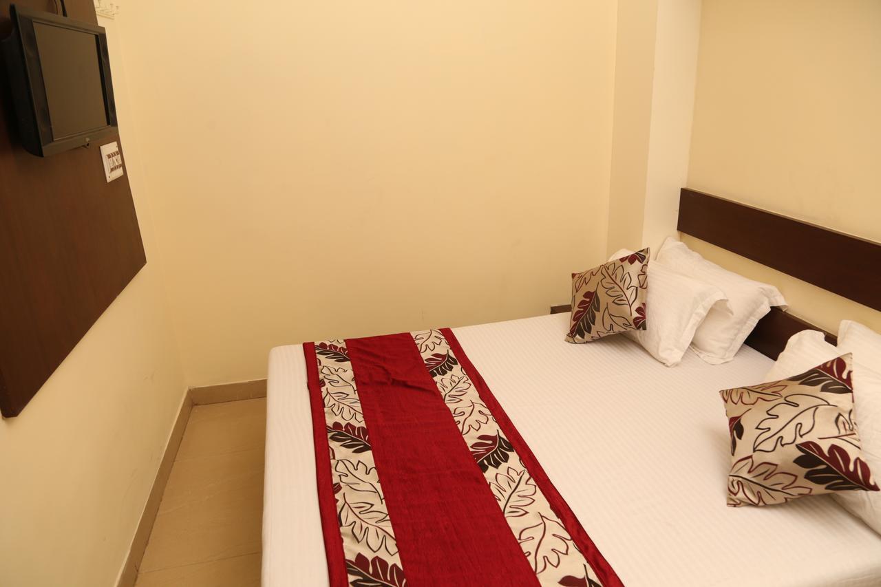 Hotel Heena Plaza Ābu Road 외부 사진